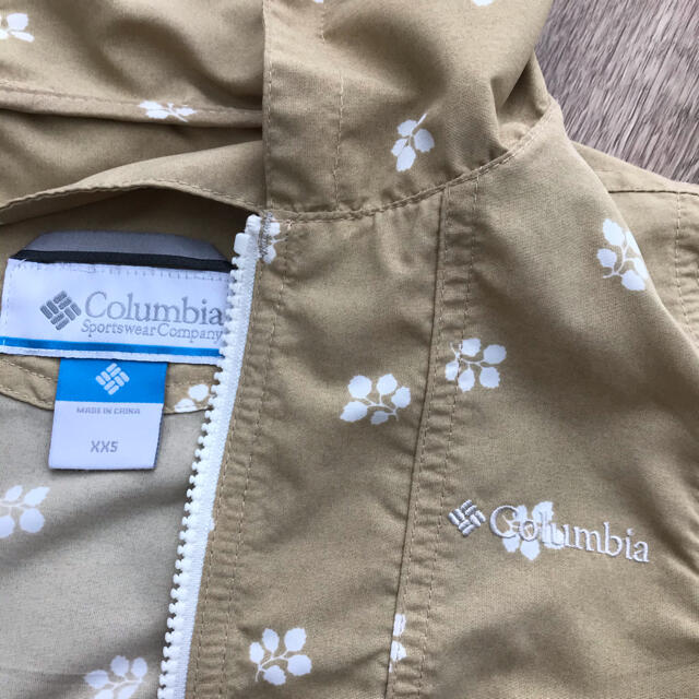 Columbia(コロンビア)のSALE！Columbia キッズパーカー キッズ/ベビー/マタニティのキッズ服女の子用(90cm~)(ジャケット/上着)の商品写真