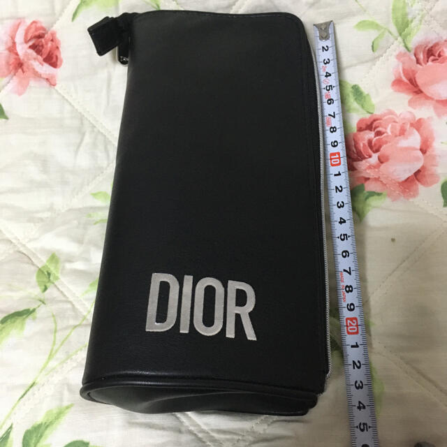 Christian Dior(クリスチャンディオール)のディオール   ブラシポーチ　ノベルティ レディースのファッション小物(ポーチ)の商品写真