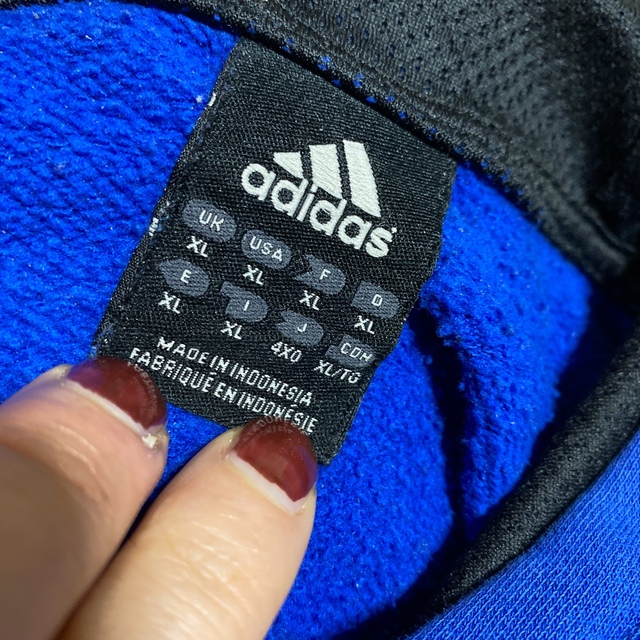 adidas(アディダス)のadidas❤️フードメッシュ！鮮やかブルーざっくりパーカー レディースのトップス(パーカー)の商品写真