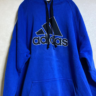 アディダス(adidas)のadidas❤️フードメッシュ！鮮やかブルーざっくりパーカー(パーカー)