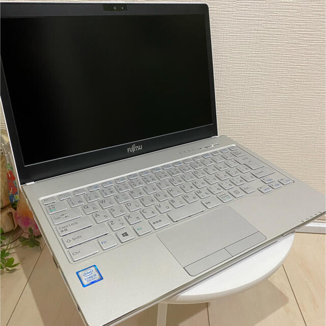 富士通(フジツウ)の専用出品　富士通　LIFEBOOK SH76/D2 スマホ/家電/カメラのPC/タブレット(ノートPC)の商品写真