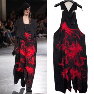 ヨウジヤマモト(Yohji Yamamoto)の 18SS ヨウジヤマモト 赤い波サロペット パンツ 【1686】(サロペット/オーバーオール)