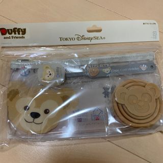 ディズニー(Disney)のダッフィー  歯ブラシ　コップ　ポーチ　セット(キャラクターグッズ)