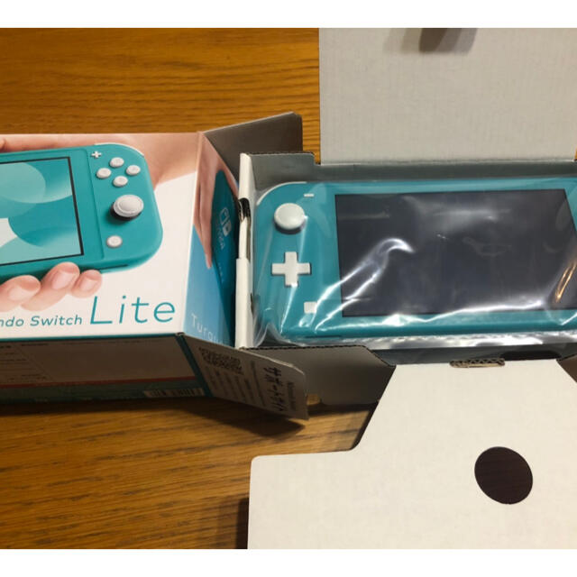 Nintendo switch lite ターコイズとソフト2本セット