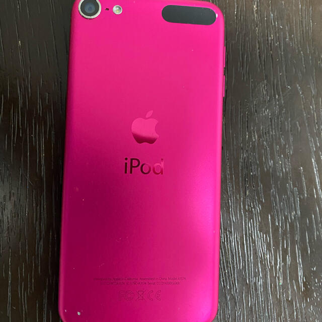 iPod touch(アイポッドタッチ)のiPod touch ピンク　32gb アップル　Apple アイポッドタッチ スマホ/家電/カメラのオーディオ機器(ポータブルプレーヤー)の商品写真