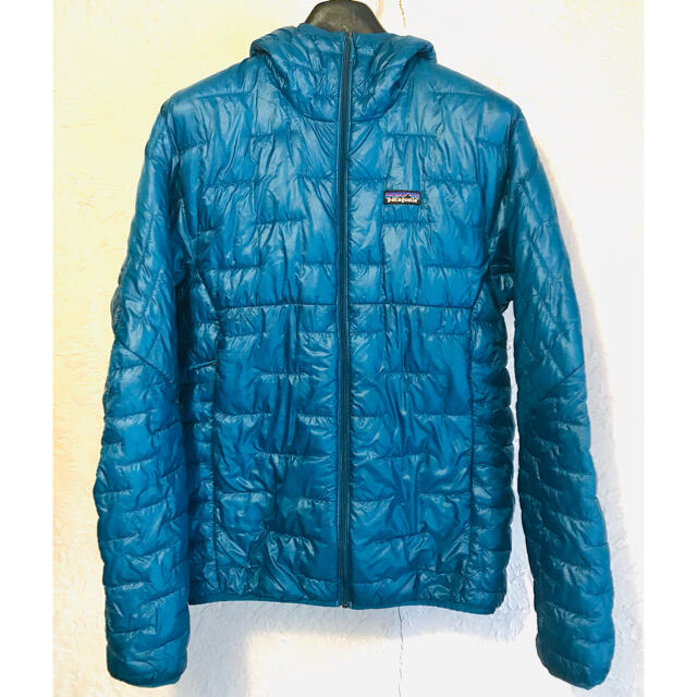 patagonia(パタゴニア)のパタゴニア  マイクロパフフーディー　M メンズのジャケット/アウター(ダウンジャケット)の商品写真