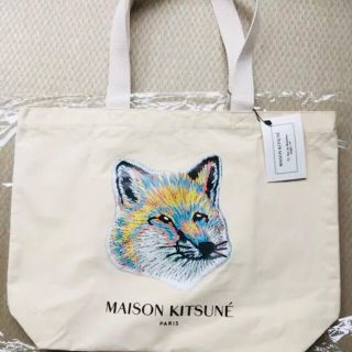 メゾンキツネ(MAISON KITSUNE')の相場最安値！新品未使用！メゾンキツネ　ローラ愛用　フォックス　トートバッグ(トートバッグ)