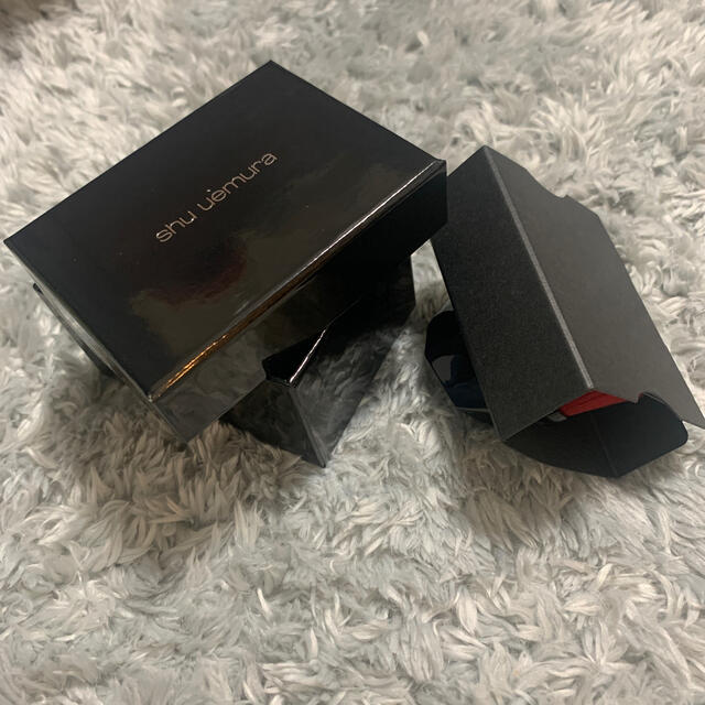 shu uemura(シュウウエムラ)のshu uemura ペタル55ファンデーションブラシ コスメ/美容のメイク道具/ケアグッズ(チーク/フェイスブラシ)の商品写真