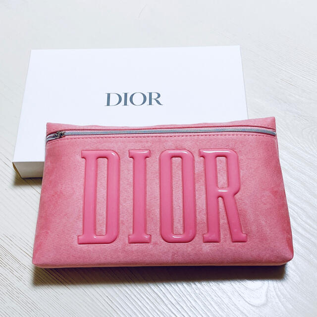 Dior(ディオール)の【新品】ディオール　オリジナルピンクポーチ レディースのファッション小物(ポーチ)の商品写真