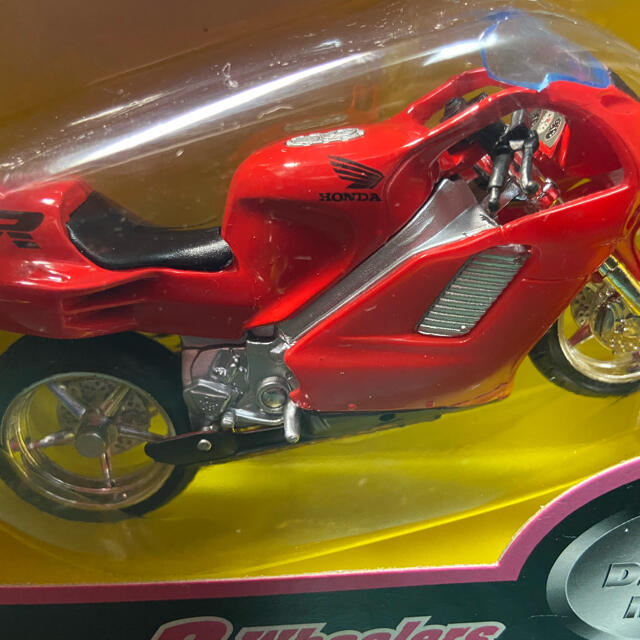 Kawasaki、HONDA、YAMAHAバイク、1/18スケールバイク各種 エンタメ/ホビーのおもちゃ/ぬいぐるみ(ミニカー)の商品写真