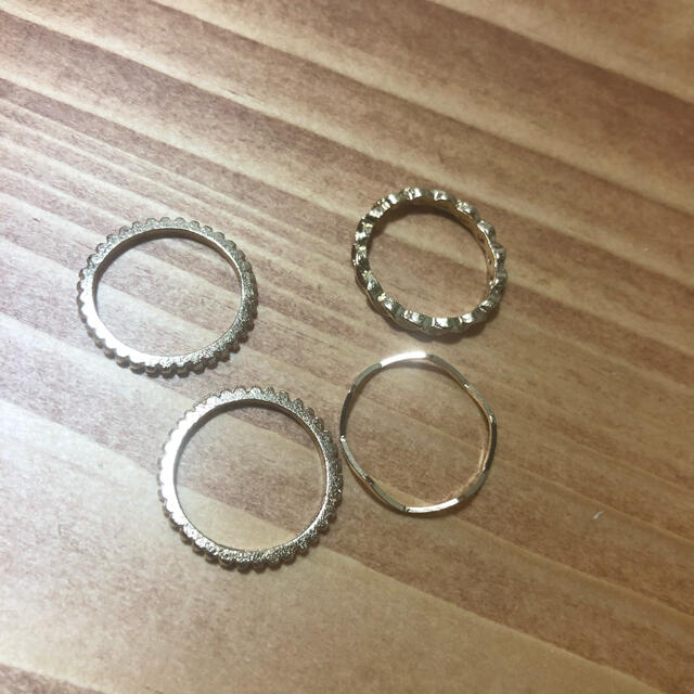 ゴールド 華奢 リング 4連セット レディースのアクセサリー(リング(指輪))の商品写真