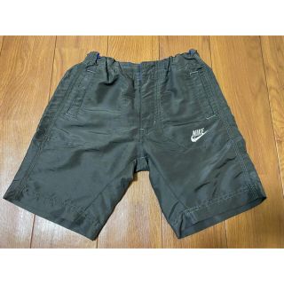 ナイキ(NIKE)のNIKE（フーセンウサギ）ナイロン　ハーフパンツ　110㎝(パンツ/スパッツ)