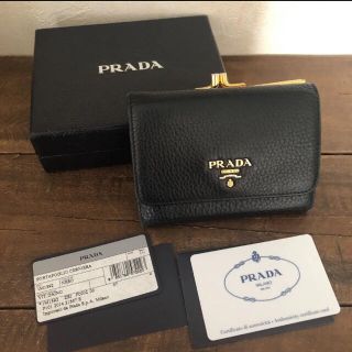 PRADA がま口 財布☆ プラダ www.krzysztofbialy.com