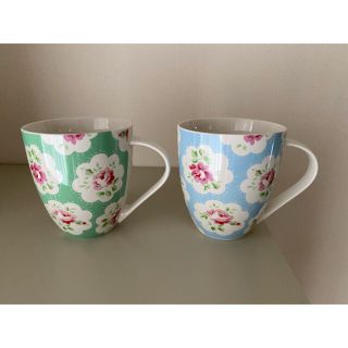 キャスキッドソン(Cath Kidston)の【美品】キャスキッドソン　ペアマグカップ(食器)