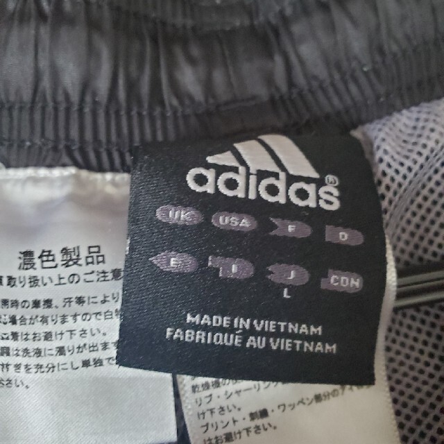 adidas(アディダス)のアディダス　ハーフパンツ メンズのパンツ(その他)の商品写真