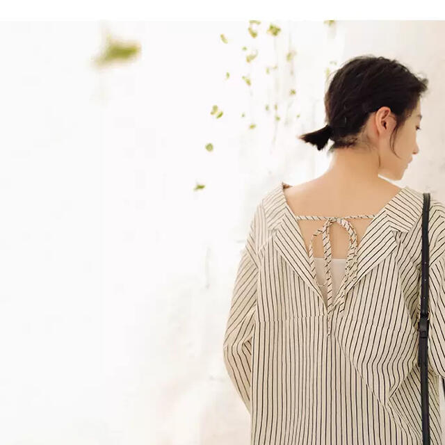 レディース トップス ストライプシャツ バックリボン Vネック 韓国 春コーデの通販 By Hina Clothes Shop ラクマ レディース トップス ストライプシャツ バックリボン Vネック 韓国 春コーデの通販 By Hina Clothes Shop ラクマ