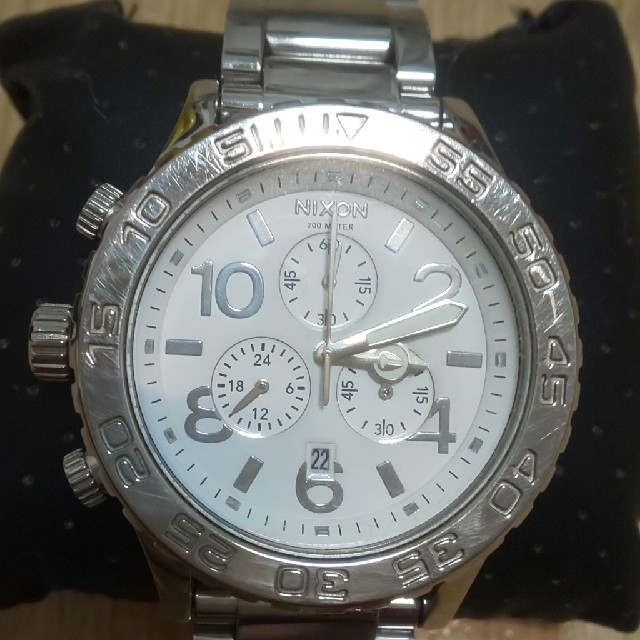 配送員設置 美品 NIXON A037945 A037-945 クロノ 42-20 腕時計 腕時計(アナログ)
