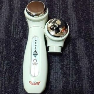 ドクターシーラボ(Dr.Ci Labo)の超音波 美顔器  Dr.シーラボ (フェイスケア/美顔器)