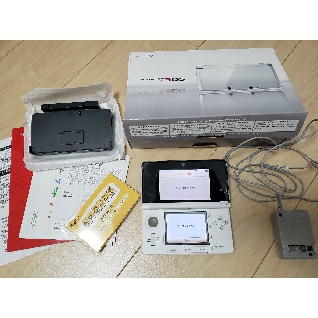 ニンテンドー3DS(ニンテンドー3DS)のニンテンドー3DS 本体訳あり品 エンタメ/ホビーのゲームソフト/ゲーム機本体(携帯用ゲーム機本体)の商品写真