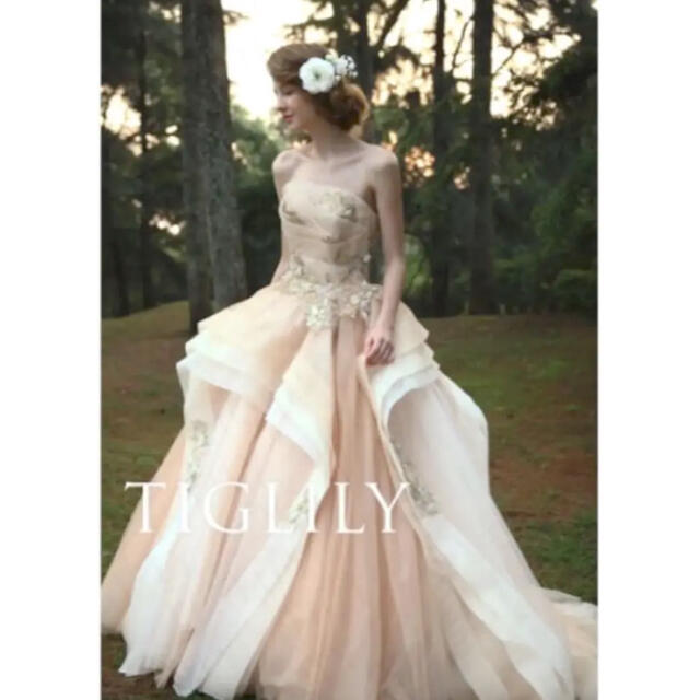Aimer カラードレス ウェディングドレス お色直し 結婚式 の通販 By さな S Shop エメならラクマ