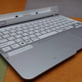 フジツウ(富士通)の富士通 タブレットキーボード NKB8(PC周辺機器)