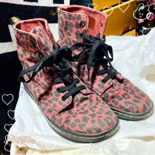 ドクターマーチン(Dr.Martens)の(断捨離大SALE中‼︎) Dr.Martin：可愛いヒョウ柄シューズ(スニーカー)