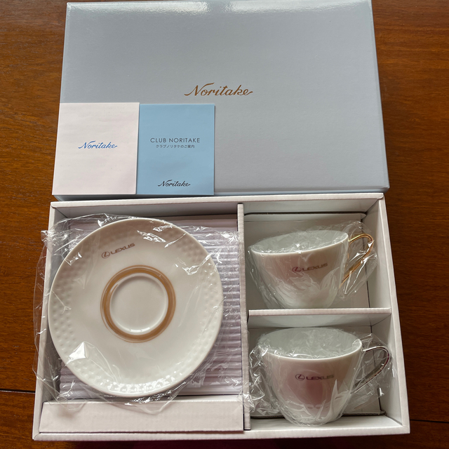 Noritake(ノリタケ)の【新品未使用】ノリタケ レクサス カップ＆ソーサー　Noritake LEXUS インテリア/住まい/日用品のキッチン/食器(食器)の商品写真