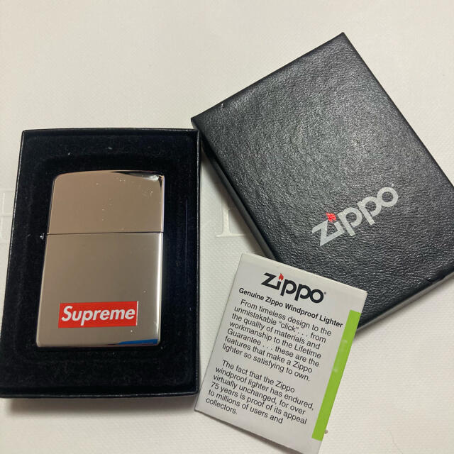 タバコグッズ【新品未使用】Supreme Zippo®