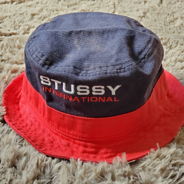 STUSSY(ステューシー)のSTUSSY バケットハット レディースの帽子(ハット)の商品写真