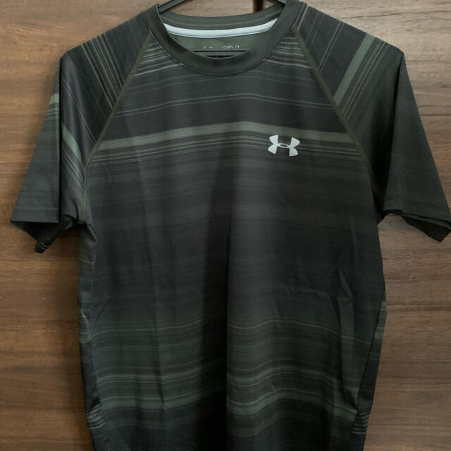 UNDER ARMOUR(アンダーアーマー)のアンダーアーマー Tシャツ スポーツ/アウトドアのサッカー/フットサル(ウェア)の商品写真