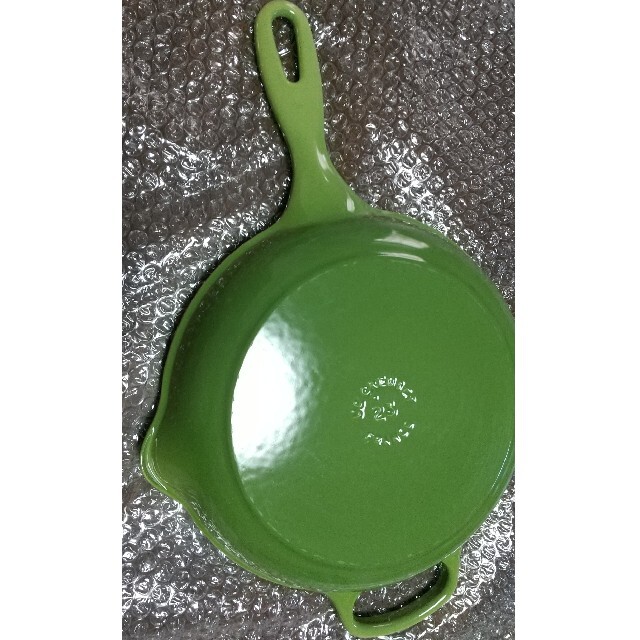 LE CREUSET - 専用!ルクルーゼスキレット23 グリーン緑色の通販 by Cem ...