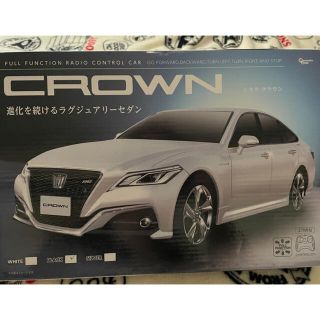 TOYOTA CROWN ラジコン(ホビーラジコン)