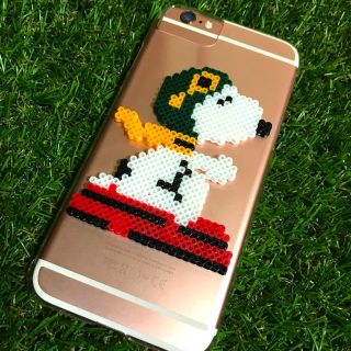 スヌーピー　iPhoneケース　アイロンビーズ　ハンドメイド(スマホケース)