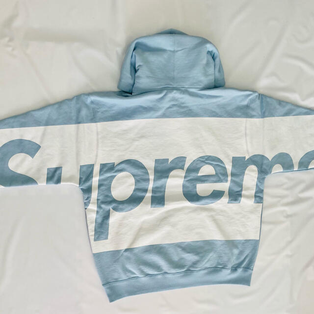 Supreme(シュプリーム)のSupreme Big Logo Hooded Sweatshirt 水色L メンズのトップス(パーカー)の商品写真