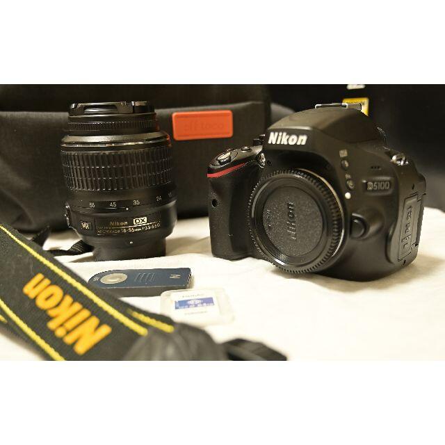 Nikon　D5100+Nikkor18-55 AF-S　付属品多数　一眼