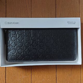 カルバンクライン(Calvin Klein)のカルバンクライン　黒　長財布　ロゴ　ラウンドファスナー(長財布)