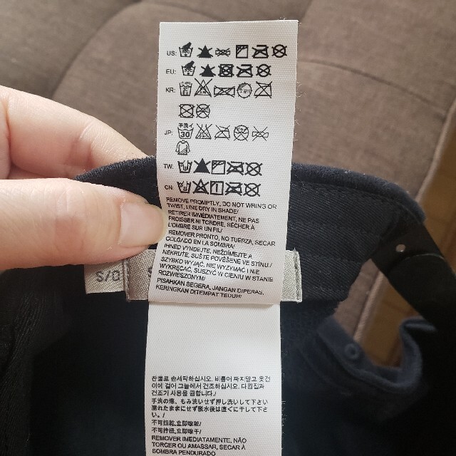 Calvin Klein(カルバンクライン)のCalvin Klein Jeans CAP レディースの帽子(キャップ)の商品写真