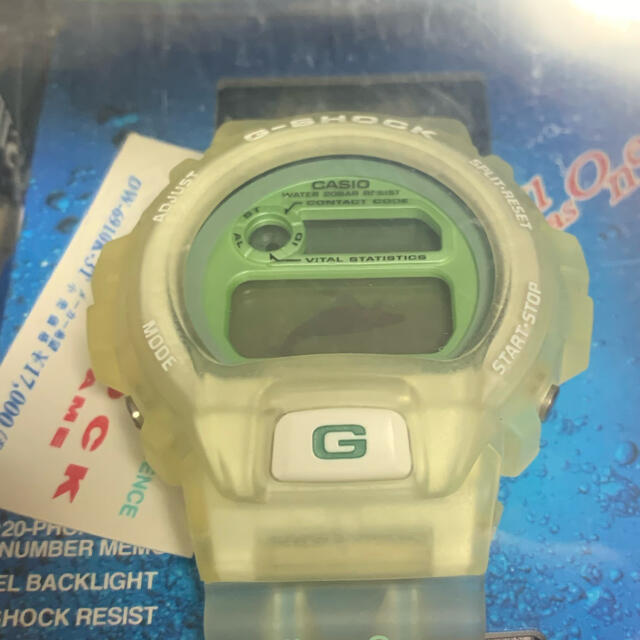 G-SHOCK(ジーショック)のGショック　第6回イルクジ　緑　新品未使用 メンズの時計(腕時計(デジタル))の商品写真