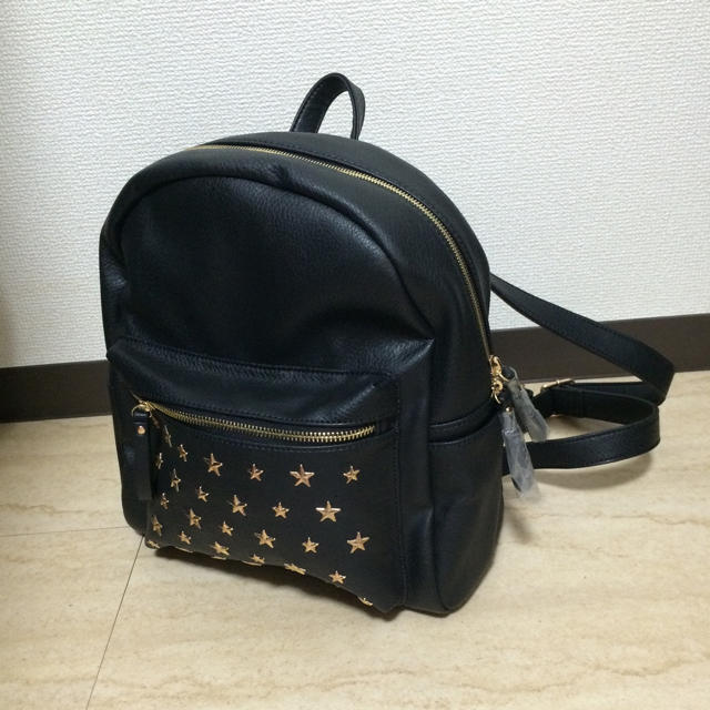 しまむら(シマムラ)のタグ付き 新品未使用 しまむら 星スタッズリュック♡⃛ レディースのバッグ(リュック/バックパック)の商品写真