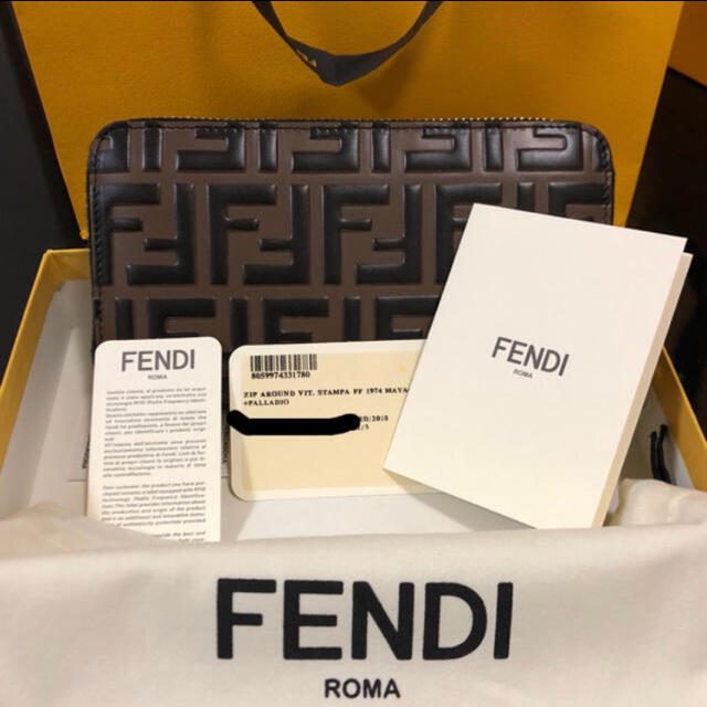 FENDI 長財布