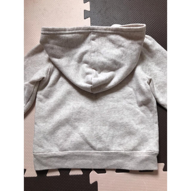 babyGAP(ベビーギャップ)のbabyGap パーカー キッズ/ベビー/マタニティのキッズ服女の子用(90cm~)(ニット)の商品写真