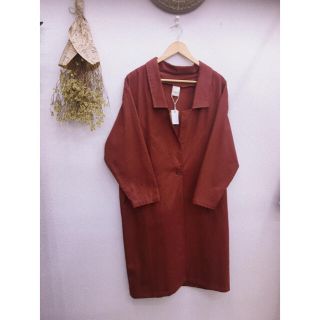 メルロー(merlot)のフィリル　ロングコート　赤(ロングコート)