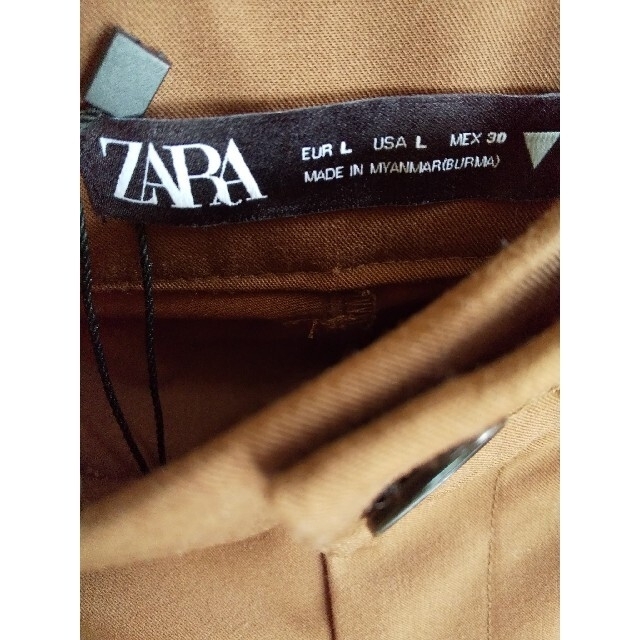 ZARA(ザラ)のザラバミューダパンツブラウンLサイズ完売品🤎 レディースのパンツ(カジュアルパンツ)の商品写真