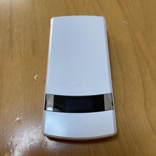 エヌイーシー(NEC)のdocomoガラケーN-01E(携帯電話本体)