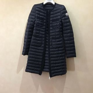 モンクレール(MONCLER)のモンクレール⭐️ ダウン⭐️襟なしお洒落⭐️(ダウンコート)