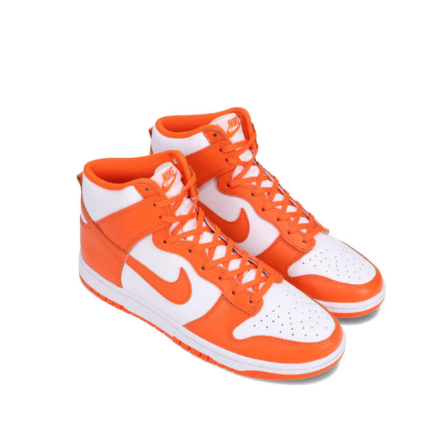 スニーカーNIKE ナイキ　ダンク　DUNK HIGH "ORANGE BLAZE"