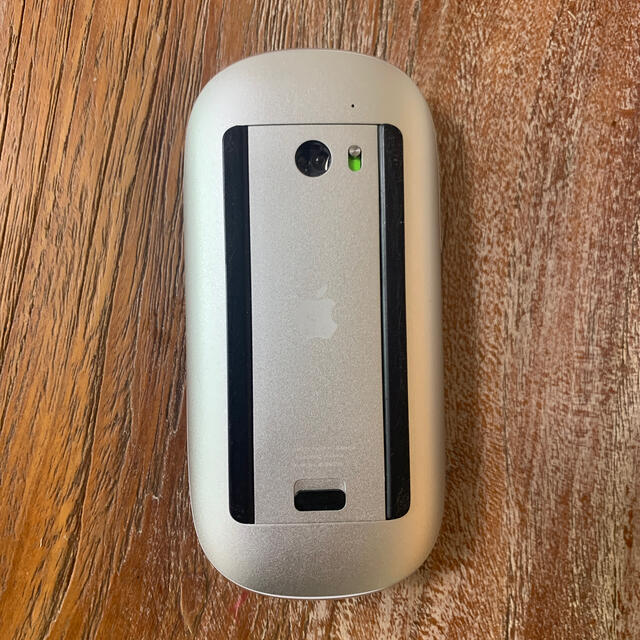 Apple(アップル)のmagic mouse スマホ/家電/カメラのPC/タブレット(PC周辺機器)の商品写真