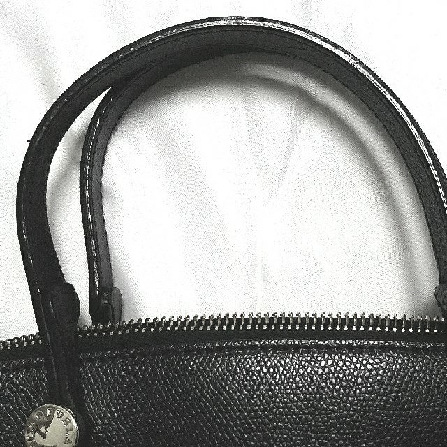 Furla(フルラ)のFURLA ハイパー M ブラック レディースのバッグ(ショルダーバッグ)の商品写真