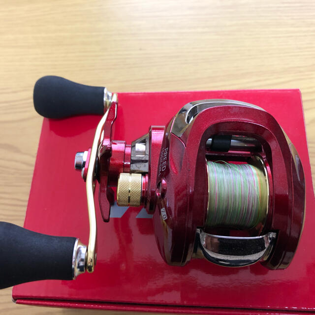 DAIWA(ダイワ)のダイワ  プリード　150SH-DH-L スポーツ/アウトドアのフィッシング(リール)の商品写真