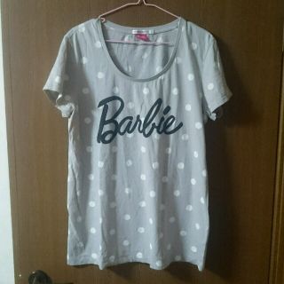 ユニクロ(UNIQLO)のUNIQLO UT Barbie Ｔシャツ(Tシャツ(半袖/袖なし))